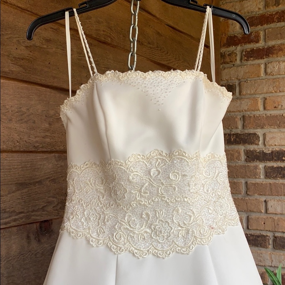 Formal Gown - Picture 2 of 8